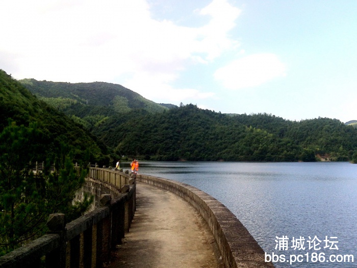 YP20130723164944236.jpg