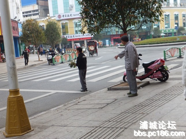 QQ图片20131101184829.jpg