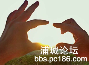 KTPPRT`7LMJ3N0NOF_)IM74.jpg