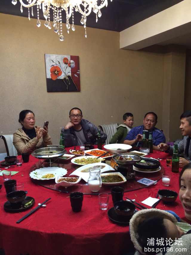 聚餐