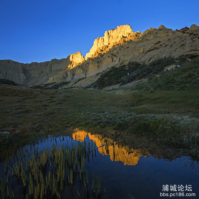 2   古城遗韵  副本   2014-10-2拍摄于西藏札达土林.jpg