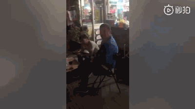 194a8bd0297ccc27be1a5f83b082aaf4.gif