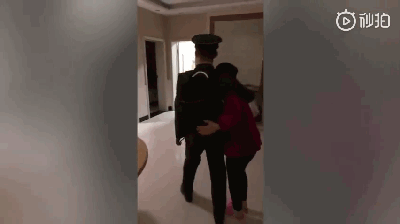 5f2de2b54700a36f7cbfbda20ae33fd0.gif