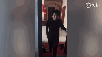 c4e008306e36ba5caecf080b17c7382c.gif