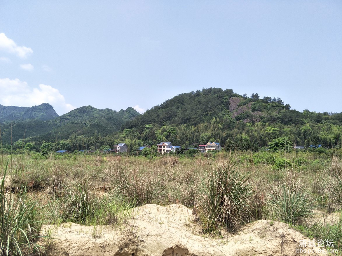 宁静的卢家湾.jpg